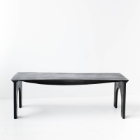 <a href=https://www.galeriegosserez.com/gosserez/artistes/cober-lukas.html>Lukas Cober</a> - Kuro - low table